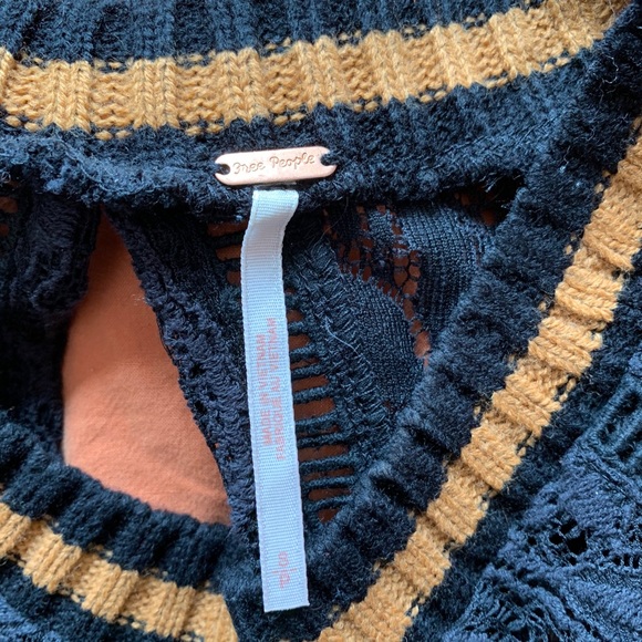 Free People Lace Top - Picture 3 of 3